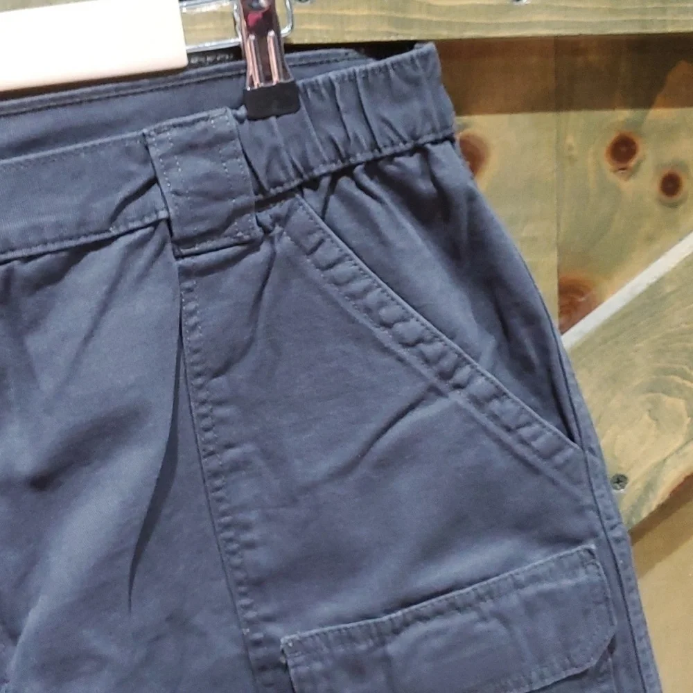 NWT SAVANE HIKING CARGO SHORTS TECH POCKETS Adventure Casual Gorp Fishing Guy